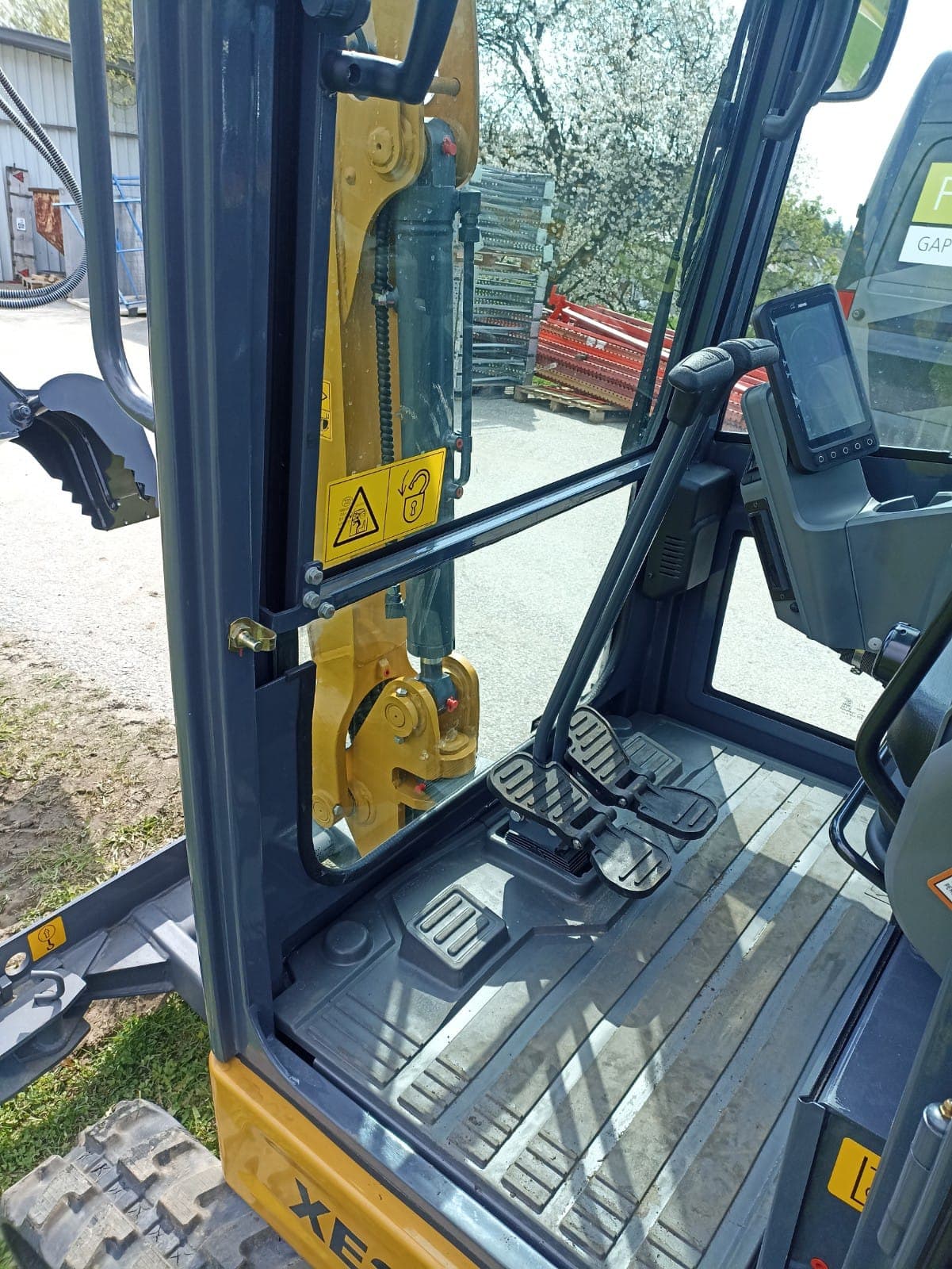 XCMG XE20E mit Kabine – Bild 6