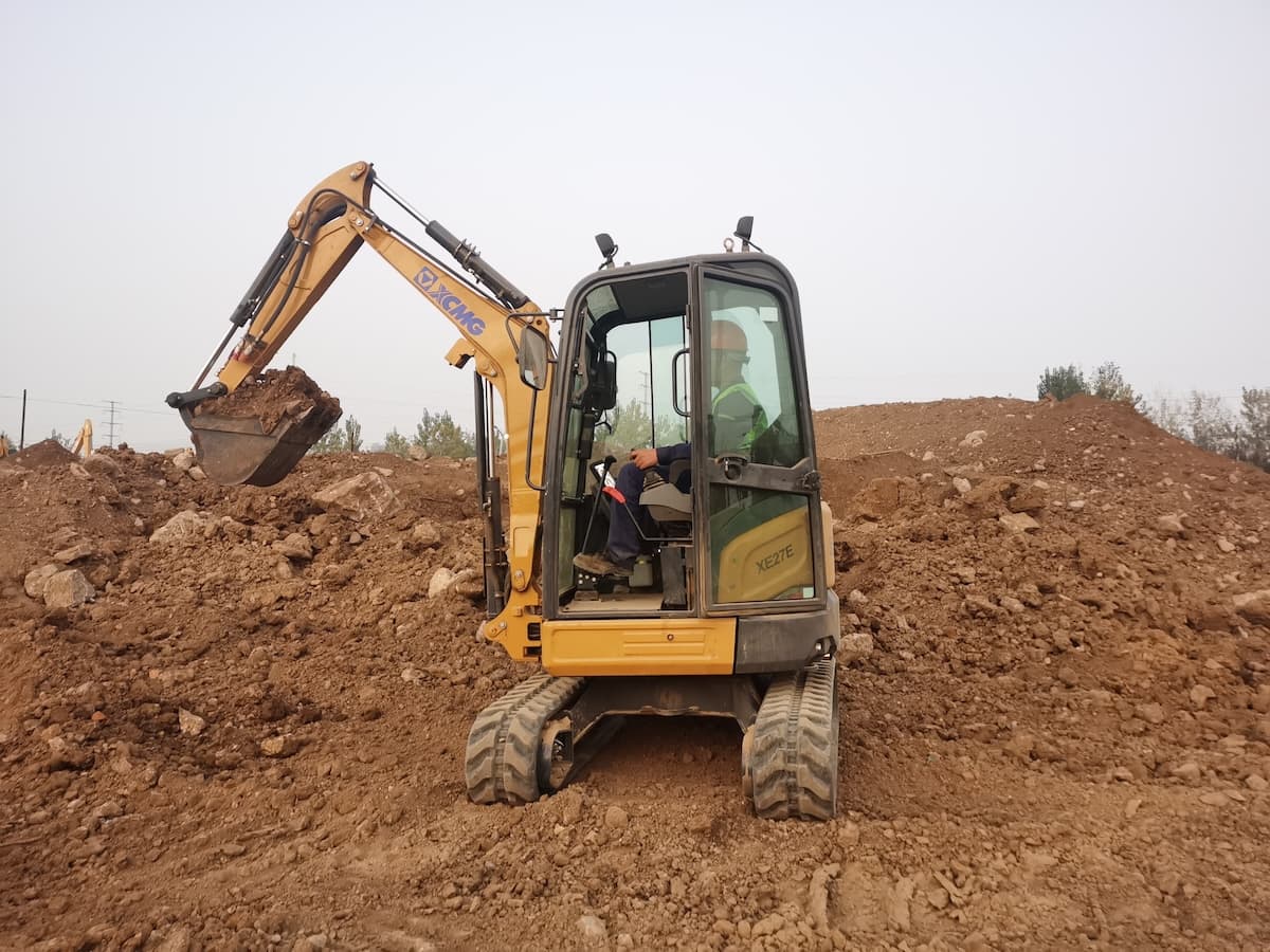 XCMG XE27E mit Kabine – Bild 10